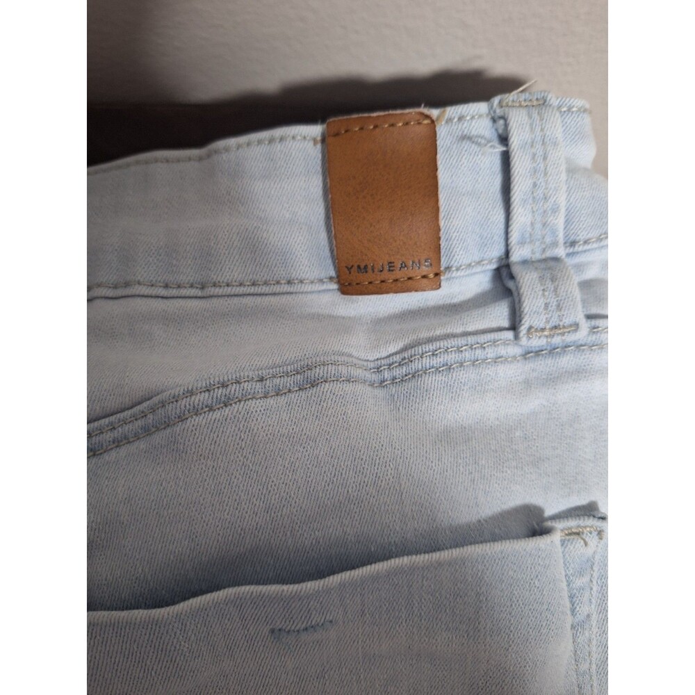 YMI Jeans Womens Shorts Size 11/30 High Rise Button Fly Light Wash Denim Cuffed - Picture 2 of 5